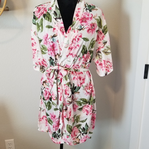 Show me your MuMu Brie Robe - Picture 4 of 9